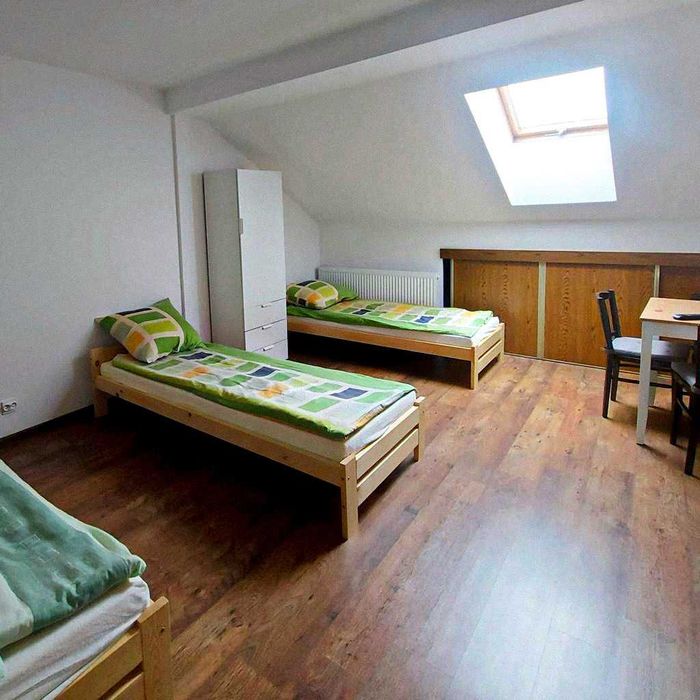 Pokoje dla pracowników | MEDIA W CENIE | F-VAT | Internet | Sprzątanie