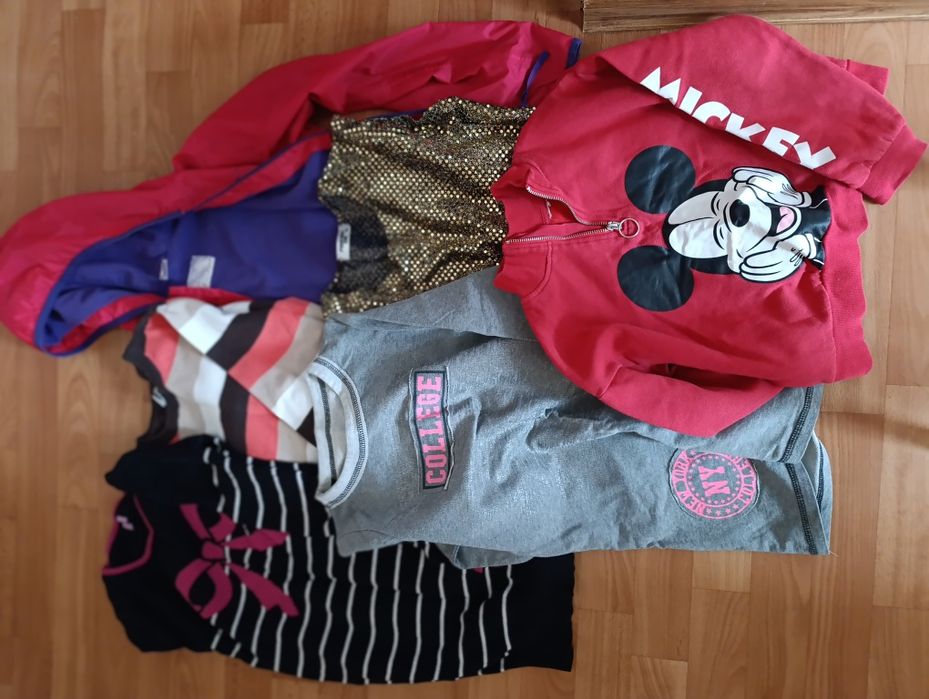 Пакет речей для дівчинки