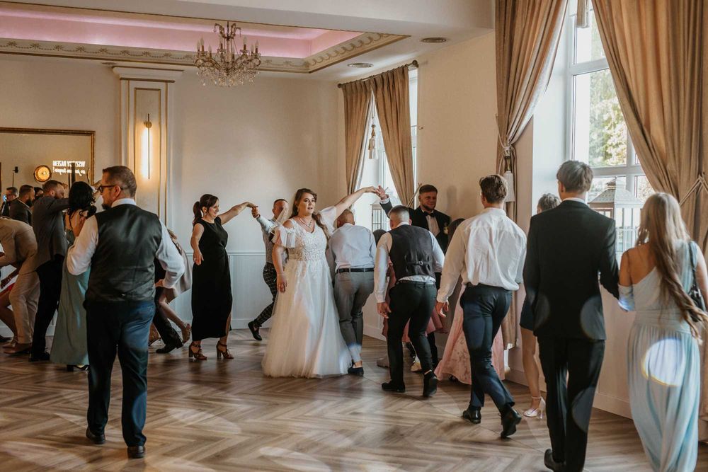 Dj Wodzirej Wesele Saksofon Akordeon