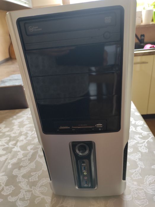 Sprzedam komputer stacjonarny