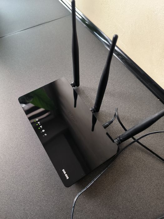 Router Wi-Fi D-Link DIR-809