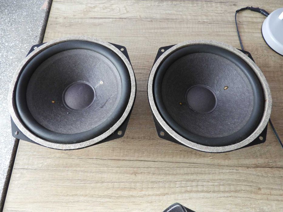 Głośniki basowe Dual  19,5 cm średnicy CL 270