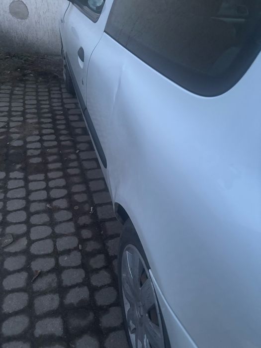 RENAULT CLIO 2 CAMPUS 2011 przebieg 139000