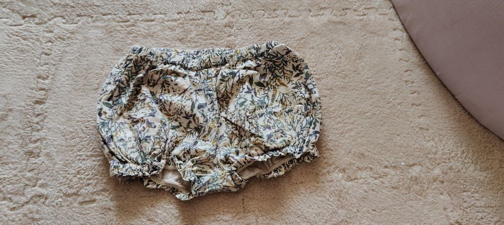 Krótkie spodenki dla dziewczynki Bloomers PompDeLux 86-92