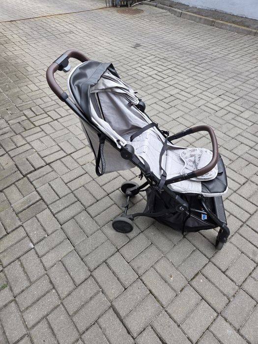 Przednie kolka wozka skidoo