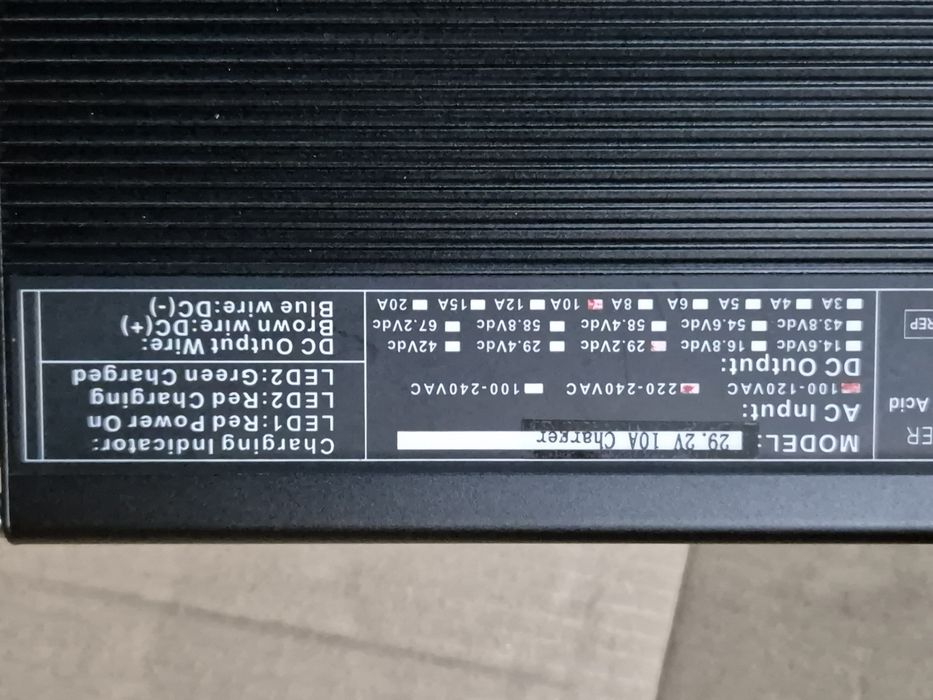 Novo Carregador bateria LiFePO4 de 24V