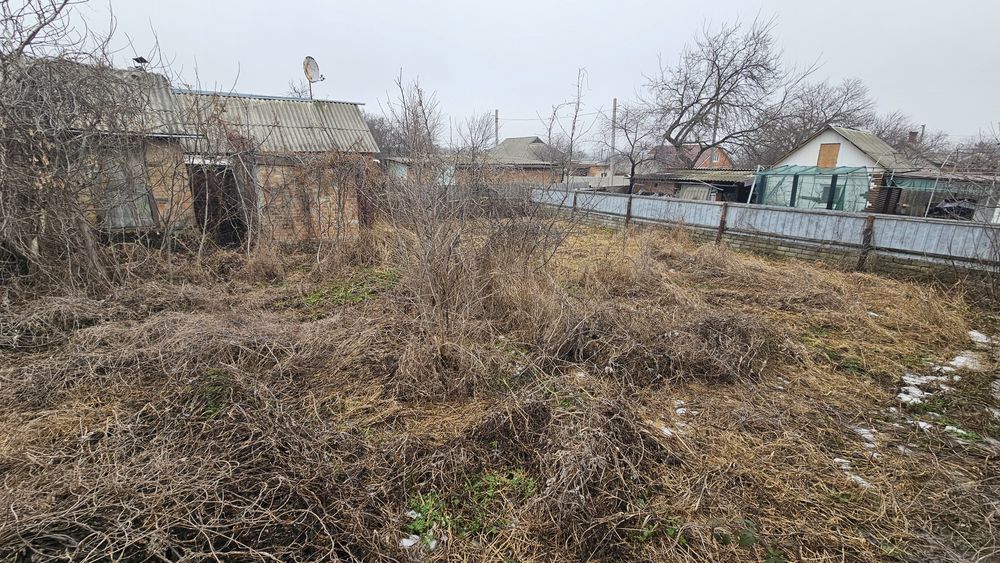 Продам півбудинку окремий двір Арнаутово