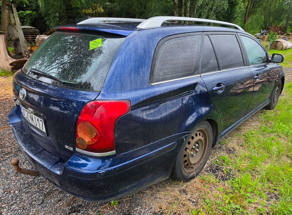 Toyota Avensis 2005rok 2.0 benzyna