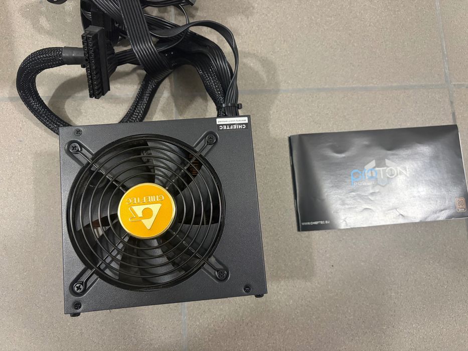 Блок живлення Chieftec Proton BDF-600S 600W