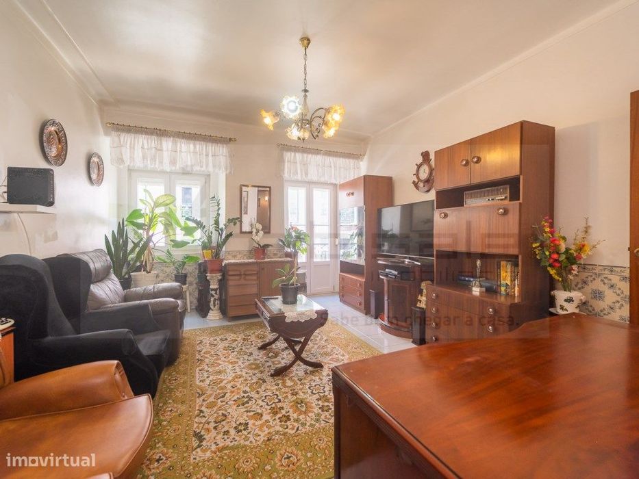 Apartamento T4 | Calçada do Combro | Lisboa