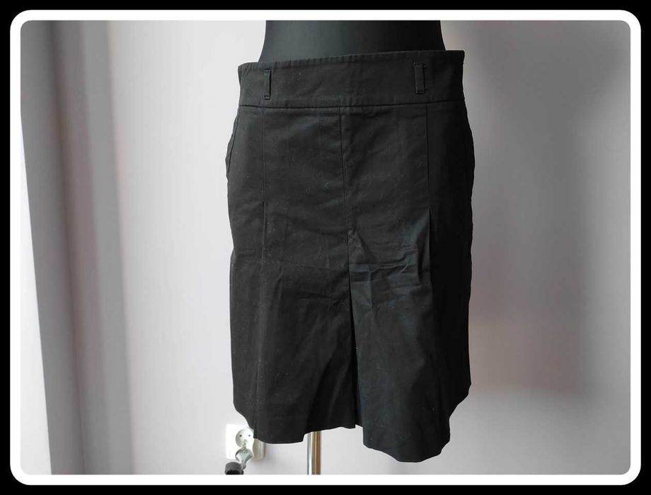 Czarna spódnica ZARA BASIC 40 L z kieszeniami