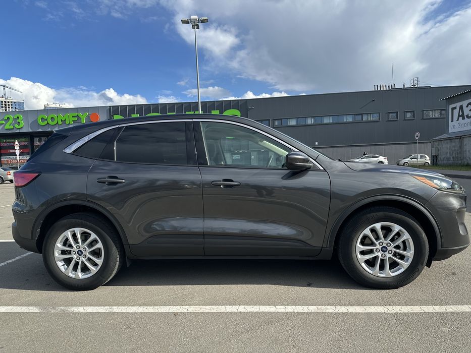 Ford Escape 1.5 EcoBoost (180 к.с.) АТ AWD