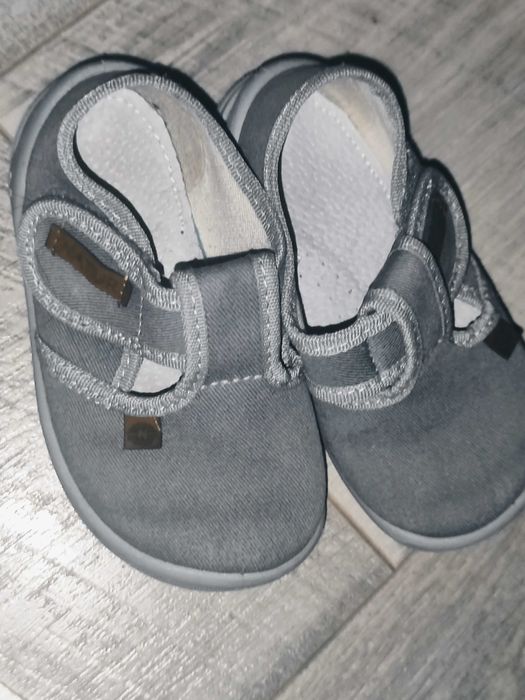 Капці дитячі валді натур