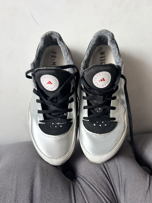 Продам кросівки adidas stella mc cartny