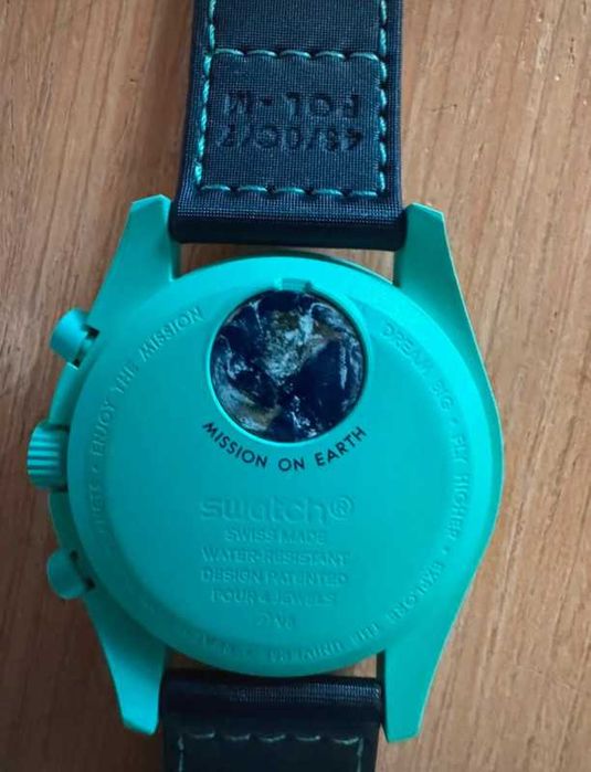 Omega x Swatch Polar Lights SO33L103 – Misja Biegunowa