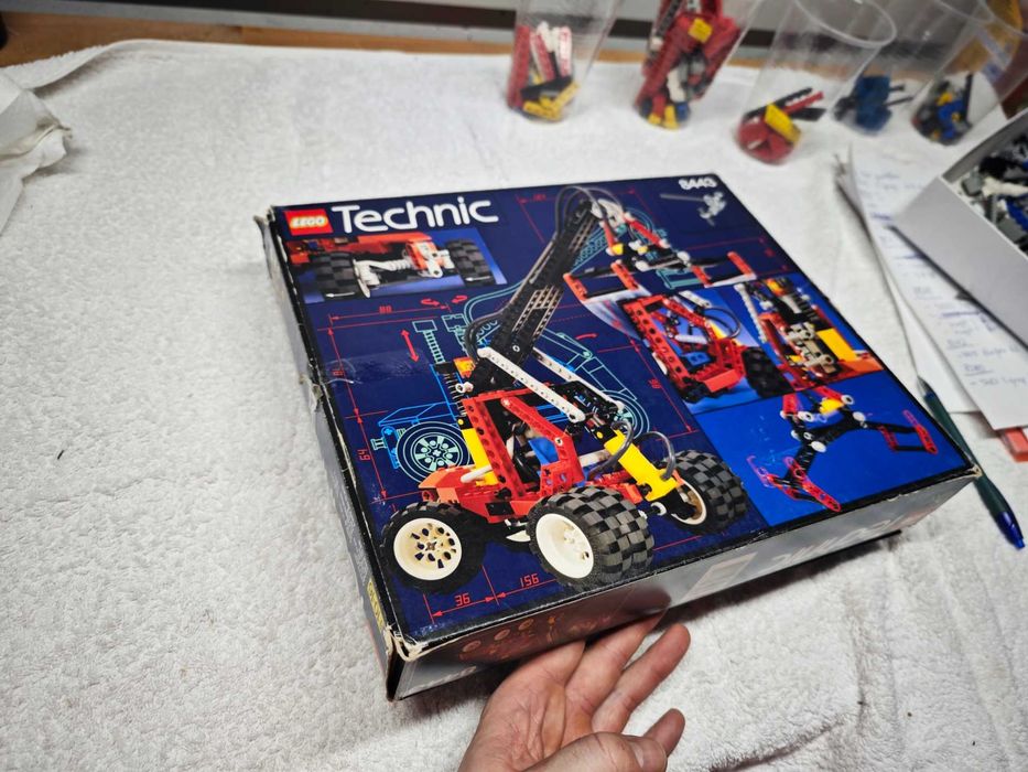Lego Technic 8443 "Pneumatic Log Loader"; 1996; [65]