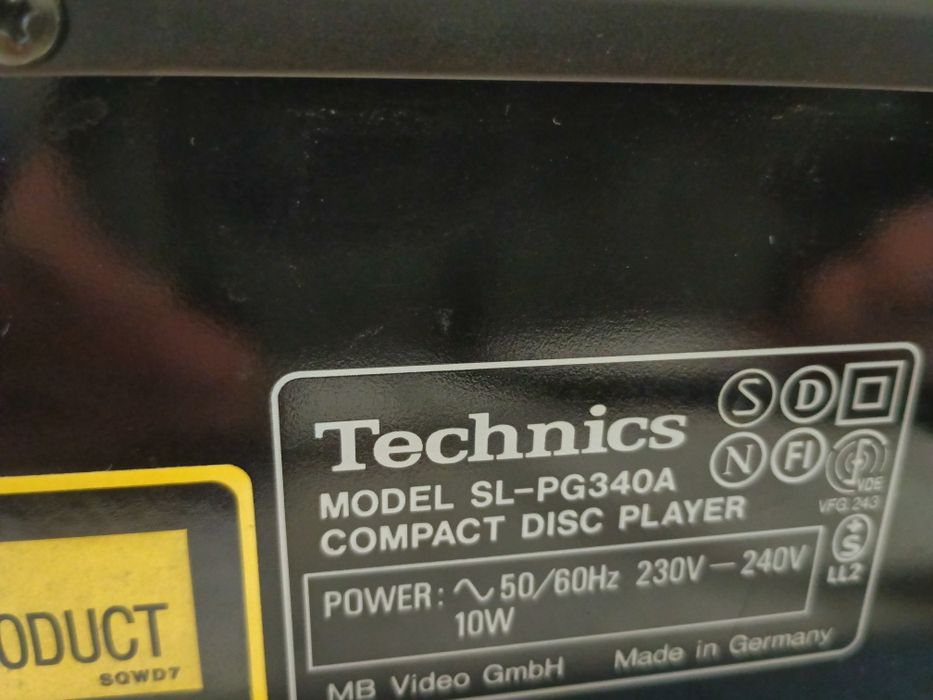 Odtwarzacz CD Technics SL-PG340A