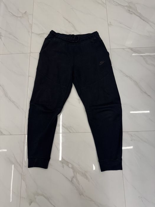 Nike tech fleece. Штаны Найк . Размер М. Оригинал