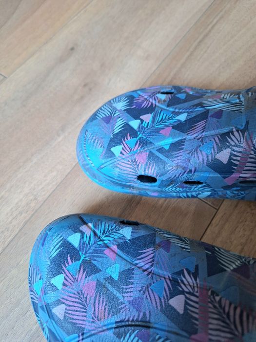 Crocsy unisex roz.41