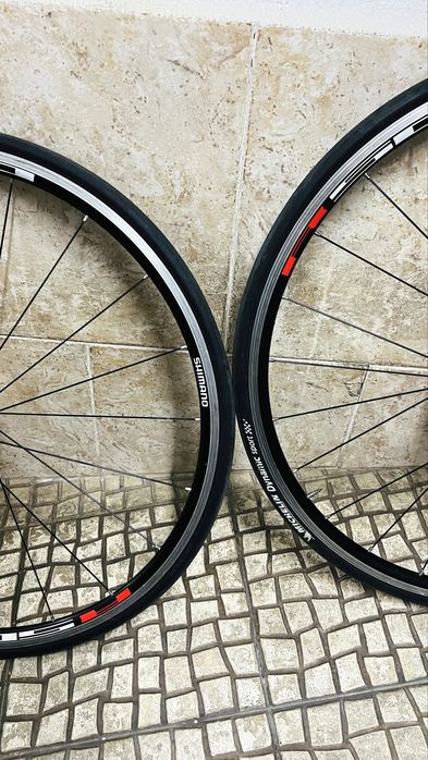 Rodas shimano aluminio michelin dynamic sport