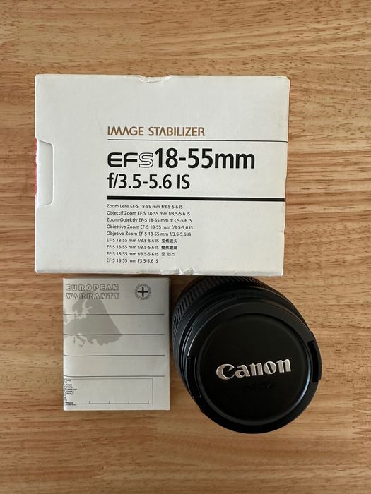 Objectiva Canon EFS 18-55mm f/3.5-5.6 IS