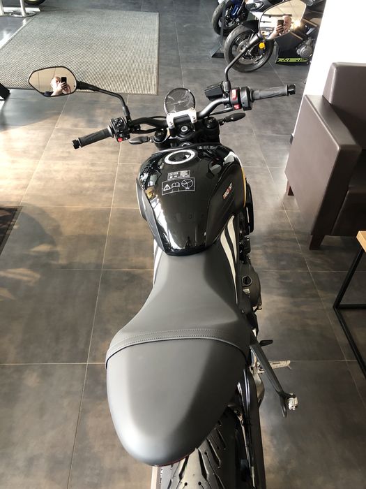Triumph Trident 660