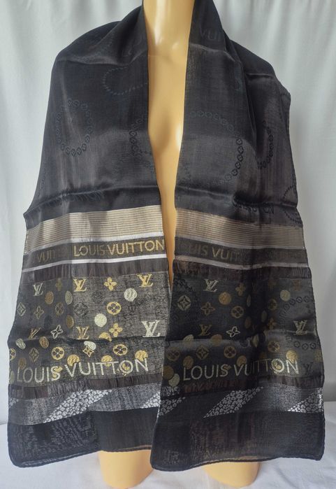 Szalik z kolekcji vintage jedwab 176x60