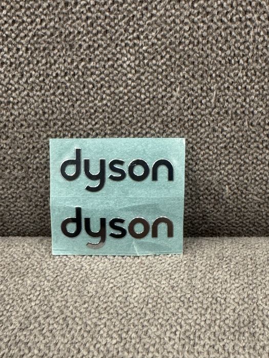 Наклейка Dyson (2 шт)
