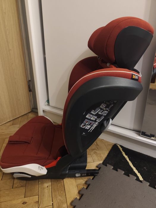 Fotelik samochodowy Izi Flex do 150cm