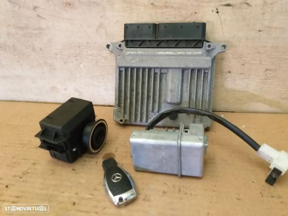 Centralina do motor kit centralina Mercedes W204 C200 / A64615.02572