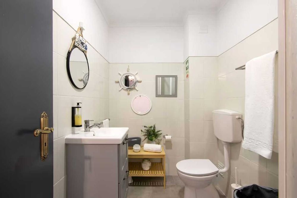 Moradia V3 c/ AC, Ferias, Altura, 10 pax. (PREÇOS NA DESCRIÇÃO)