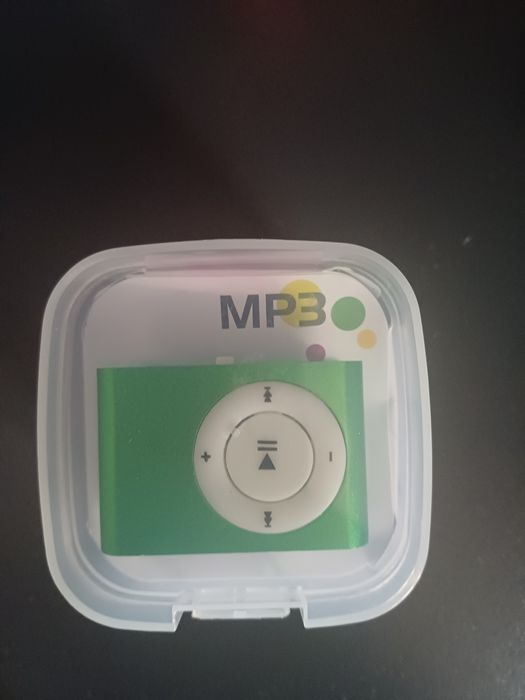 Odtwarzacz MP3 z klipsem