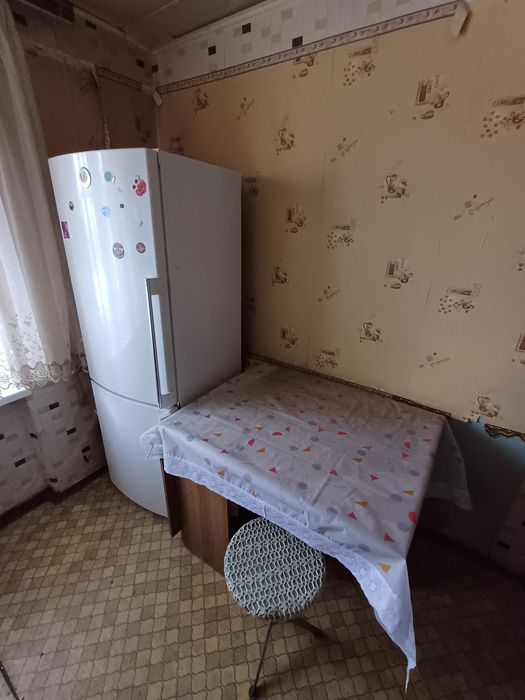 1 кімн 97 квартал, 2 поверх,  в наявності всі необхідні меблі техніка