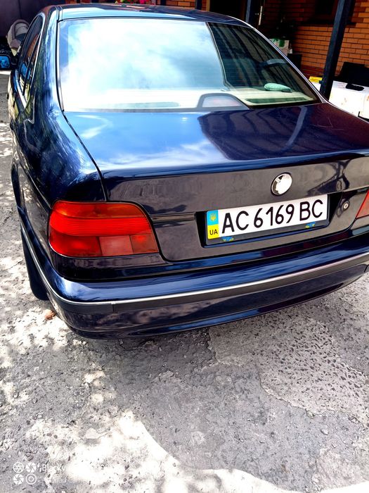 Продаю  авто BMW e39 1999