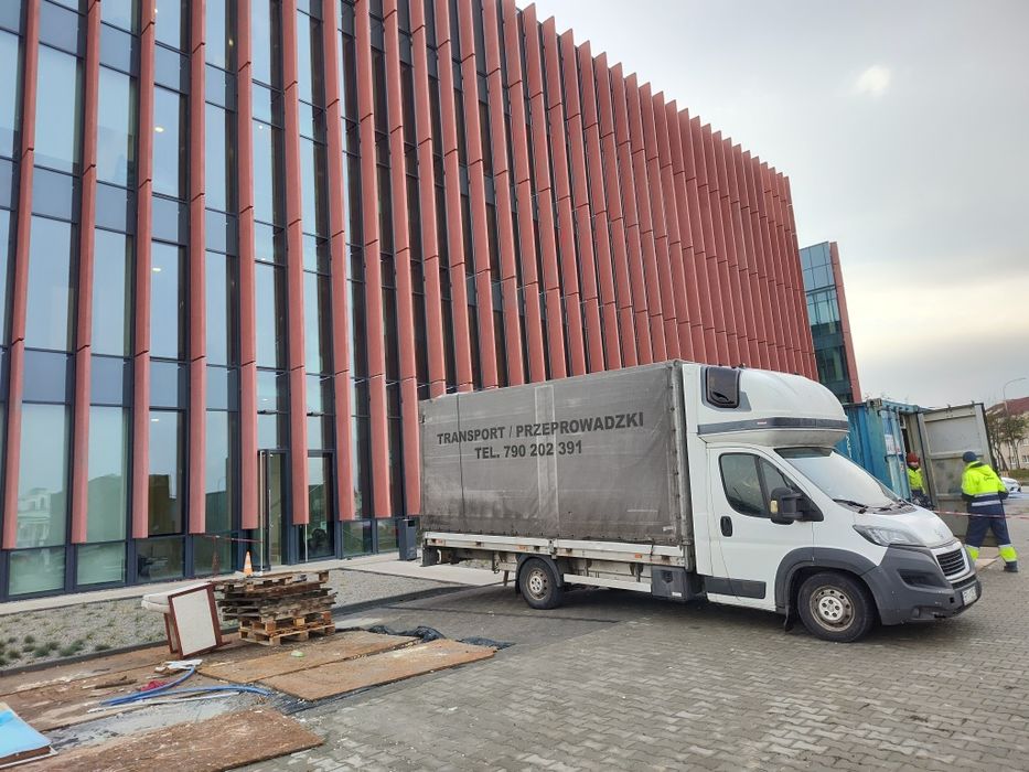 Sprawne przeprowadzki, Przewóz rzeczy,Transport, Utylizacja Mebli, 24h