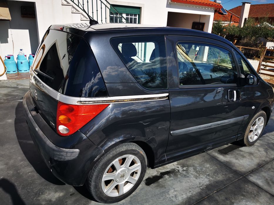 Peugeot 1007 1.4 HDI — photo 2
