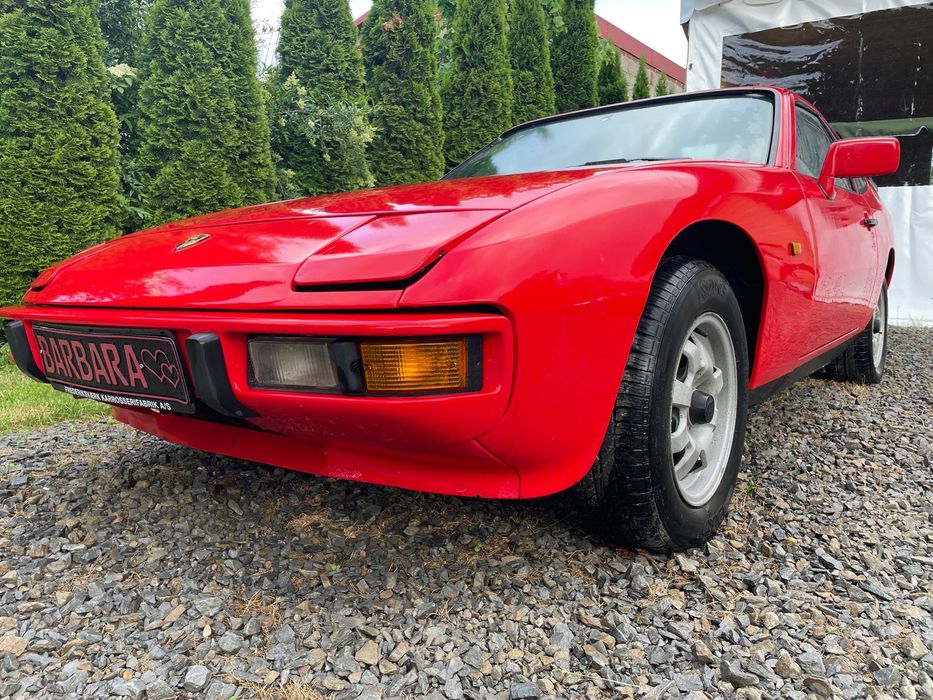 Porsche 924