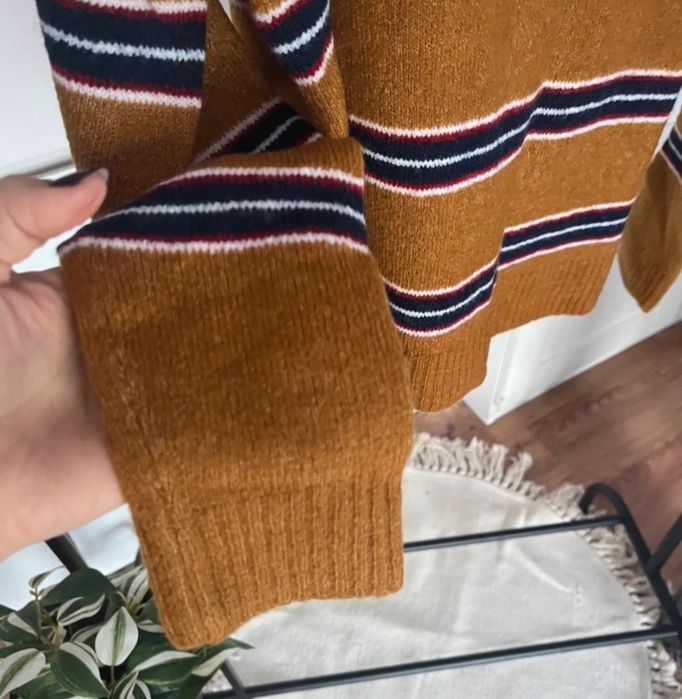 Ciepły Sweter oversize paski karmelowy włochaty granatowy milutki