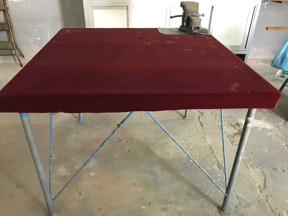 Bancada de trabalho para oficina, com torno