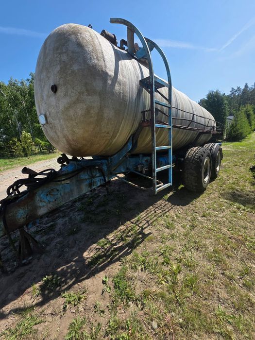 Beczkowóz Hts 100. Beczka 10000l. .Fortschritt