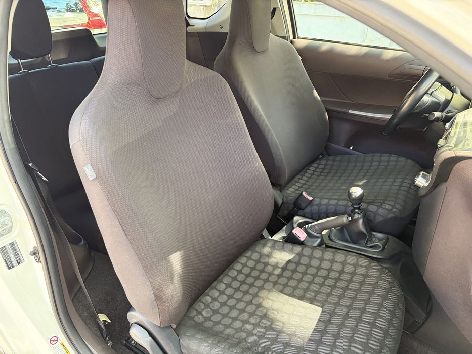 Totota Iq 1.0 VVT-i 2009