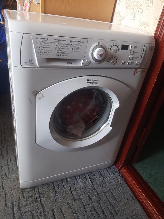 Продам стиральные машинки Indesit и Ariston под восстановление или на запчасти