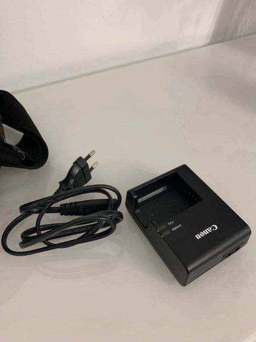 Câmara Canon 1100D + 2 lentes