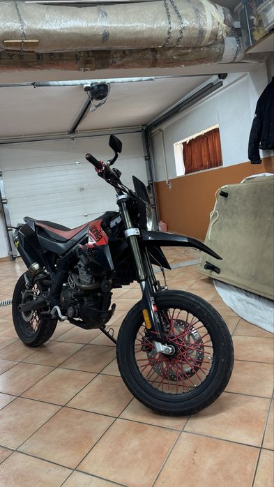 Aprilia SX 125 Supermoto