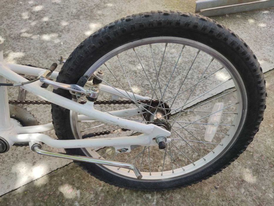 Велосипед дитячий/підлітковий Specialized HOTROCK 20
