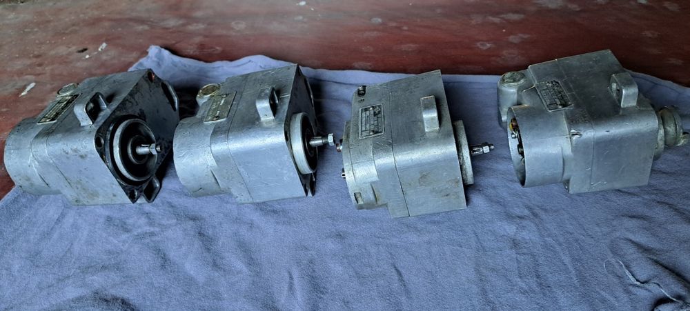 Iskrownik Junak  M10
