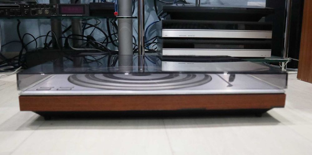 Проигрыватель пластинок Bang olufsen beogram 1700 с картриджем MMC-20S