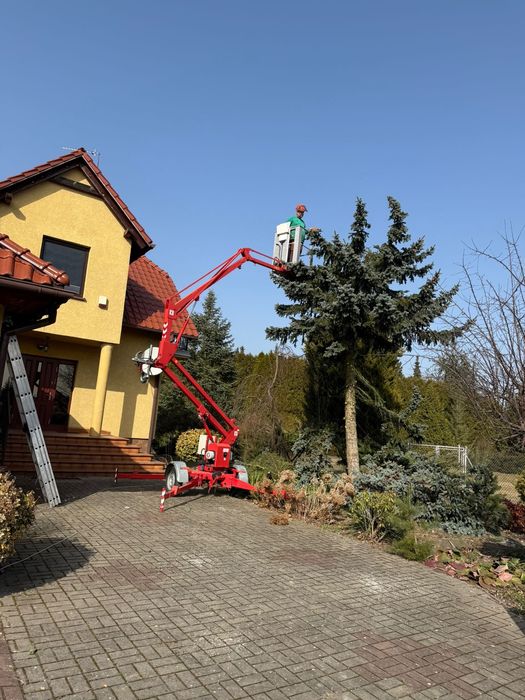 Usługi podnośnikiem na przyczepie 10m, wąski!
