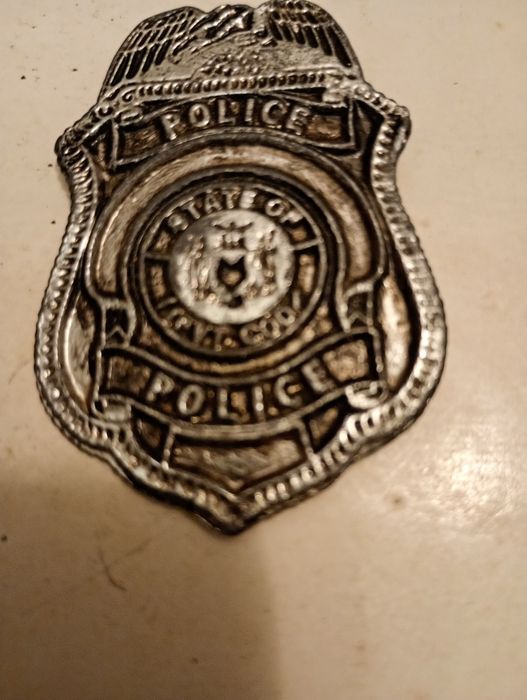 Maos ar ar! Police chegou! Crachã internacional Police -12E-Tricic0lo Passear-7E Desde 2E