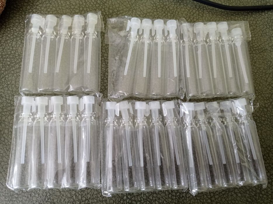 Пробирка для отливантов парфюмерии